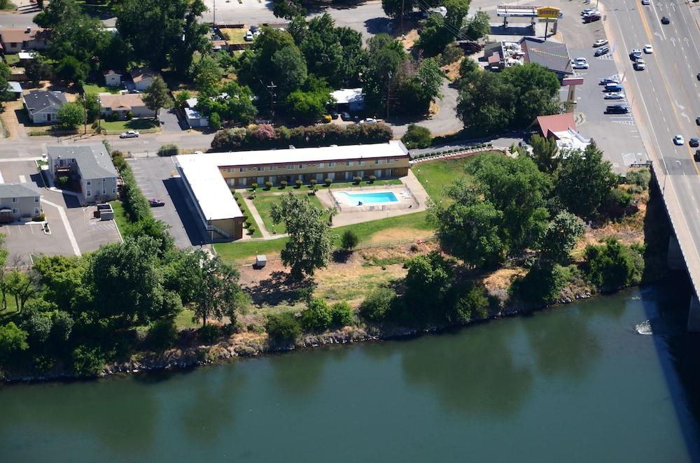 Econo Lodge Red Bluff Exterior photo