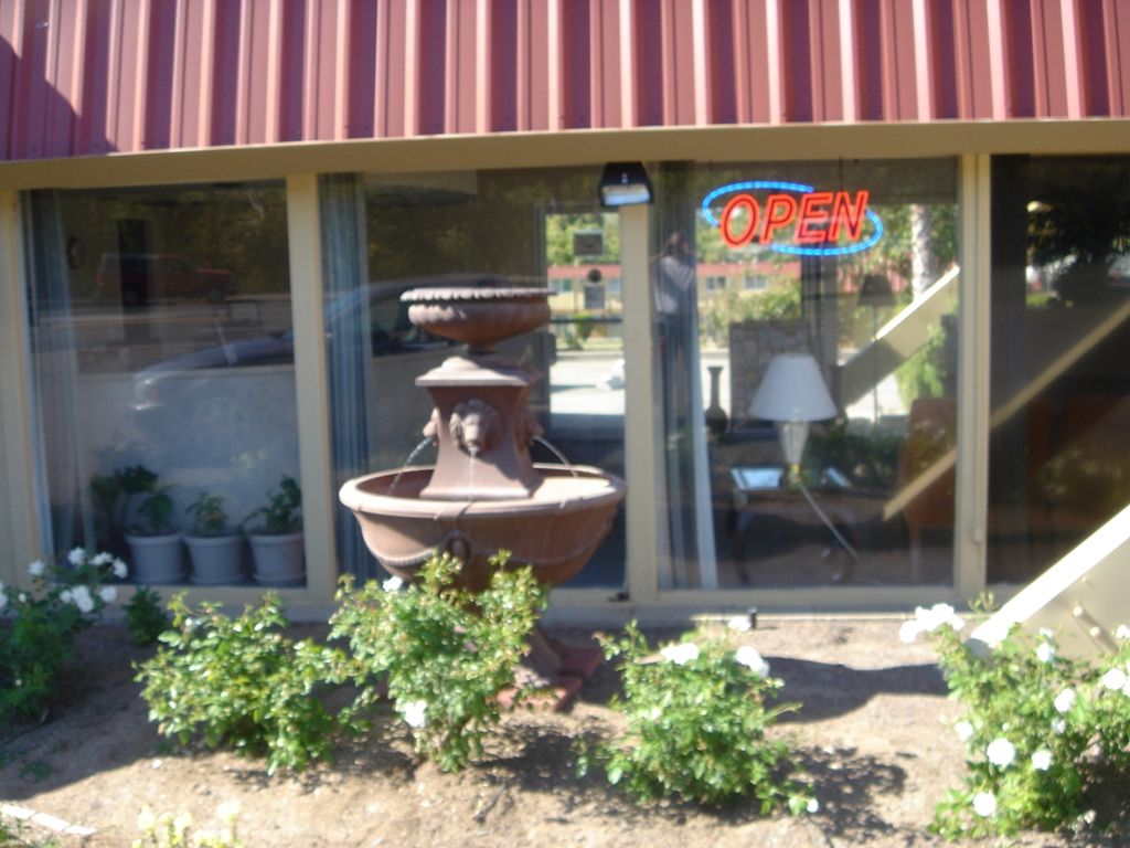 Econo Lodge Red Bluff Exterior photo